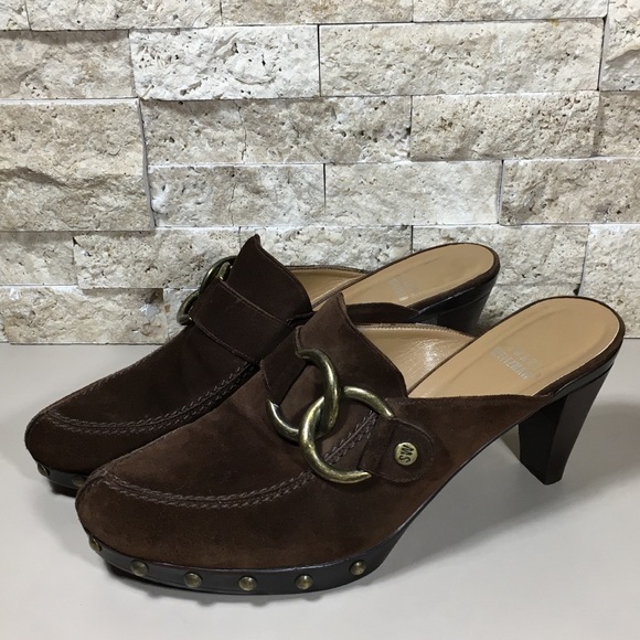 stuart weitzman clogs
